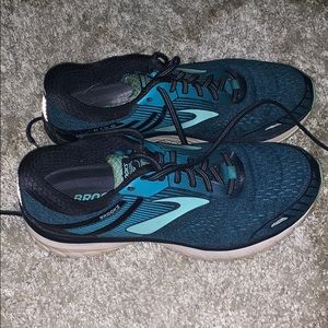 Brooks Adrenaline GTS 18